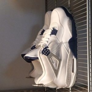 Jordan 4 Midnight Navy